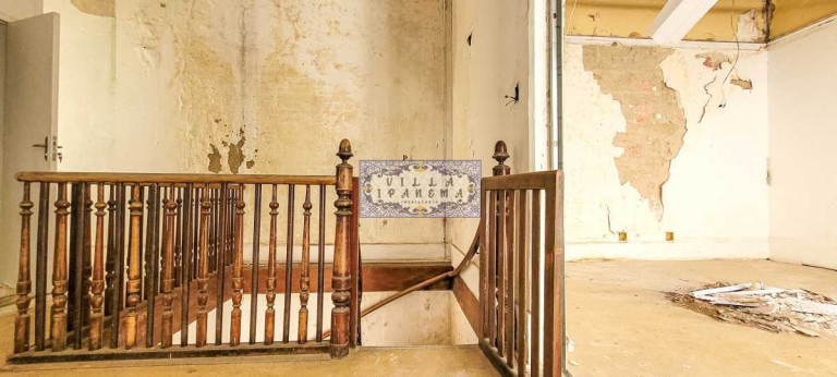 Imagem Imóvel com 3 Quartos à Venda, 300 m² em Laranjeiras - Rio De Janeiro Imagem Imóvel com 3 Quartos à Venda, 300 m² em Laranjeiras - Rio De Janeiro