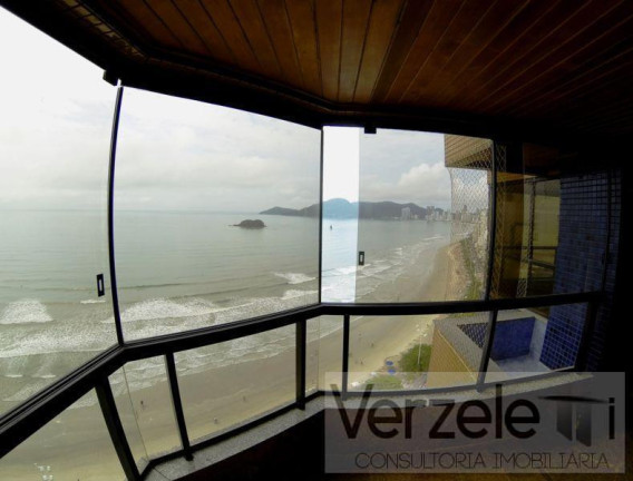 Imagem Apartamento com 4 Quartos para Temporada, 273 m² em Centro - Balneário Camboriú