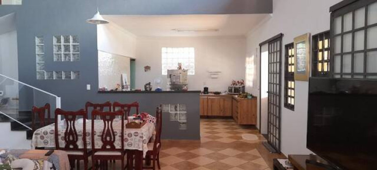 Imagem Chácara com 3 Quartos à Venda, 1.000 m² em Chácaras Fernão Dias - Atibaia Imagem Chácara com 3 Quartos à Venda, 1.000 m² em Chácaras Fernão Dias - Atibaia