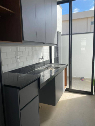 Imagem Casa com 3 Quartos à Venda, em Caçapava Imagem Casa com 3 Quartos à Venda, em Caçapava