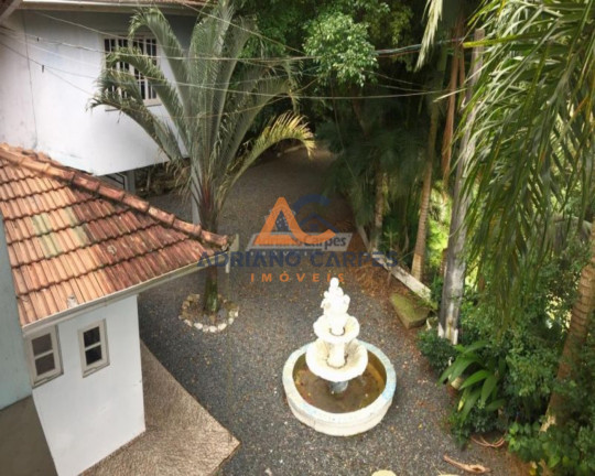 Imagem Casa com 4 Quartos à Venda, 350 m² em Gasparinho - Gaspar Imagem Casa com 4 Quartos à Venda, 350 m² em Gasparinho - Gaspar
