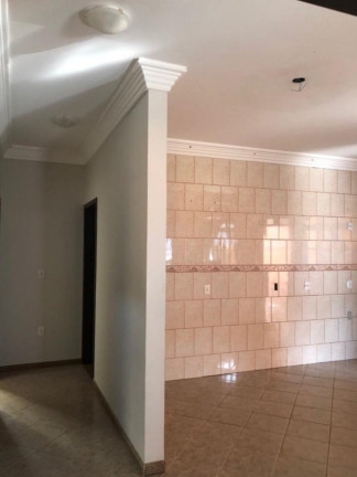 Imagem Casa com 3 Quartos à Venda, 336 m² em Nova Esperança - Balneário Camboriú Imagem Casa com 3 Quartos à Venda, 336 m² em Nova Esperança - Balneário Camboriú