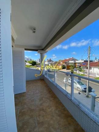 Imagem Sobrado com 3 Quartos à Venda, 278 m² em Girassol - Capão Da Canoa Imagem Sobrado com 3 Quartos à Venda, 278 m² em Girassol - Capão Da Canoa