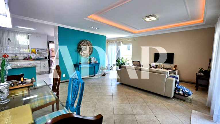 Imagem Casa com 3 Quartos à Venda, 150 m² em Vargem Grande - Rio De Janeiro