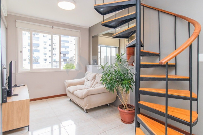 Imagem Imóvel com 2 Quartos à Venda, 113 m² em Santana - Porto Alegre Imagem Imóvel com 2 Quartos à Venda, 113 m² em Santana - Porto Alegre