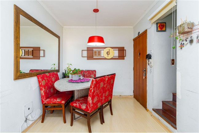 Imagem Imóvel com 2 Quartos à Venda, em Vila Ipiranga - Porto Alegre Imagem Imóvel com 2 Quartos à Venda, em Vila Ipiranga - Porto Alegre