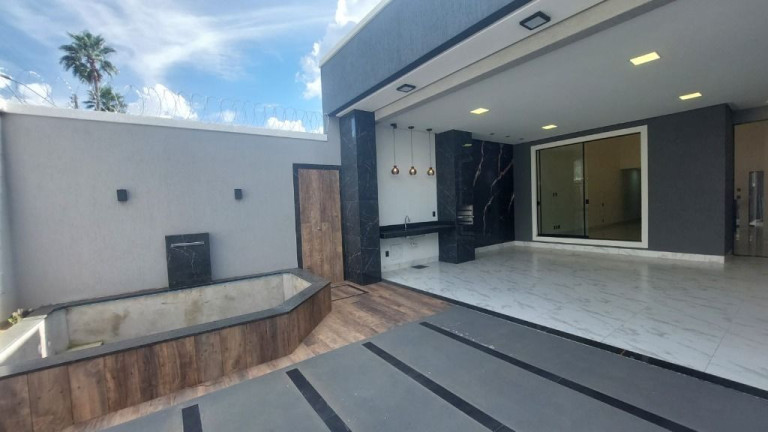 Imagem Casa com 3 Quartos à Venda, 170 m² em Setor Faiçalville - Goiânia Imagem Casa com 3 Quartos à Venda, 170 m² em Setor Faiçalville - Goiânia