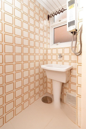 Imagem Apartamento com 2 Quartos à Venda, 56 m² em Mont Serrat - Porto Alegre Imagem Apartamento com 2 Quartos à Venda, 56 m² em Mont Serrat - Porto Alegre