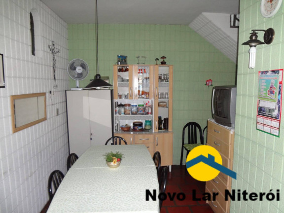 Imagem Casa com 6 Quartos à Venda, 420 m² em São Francisco - Niterói Imagem Casa com 6 Quartos à Venda, 420 m² em São Francisco - Niterói