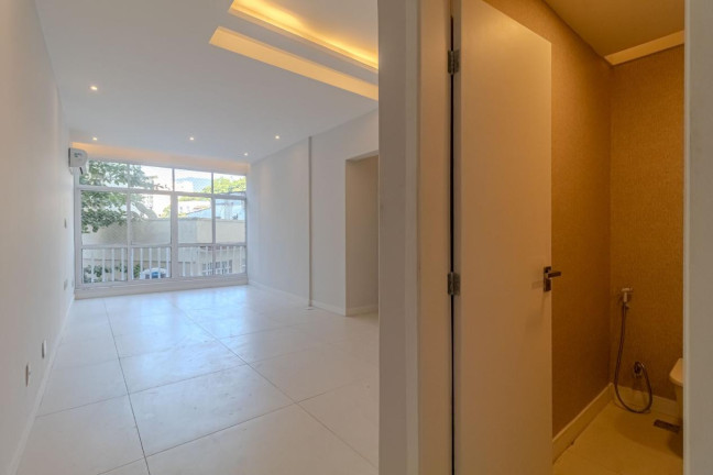 Imagem Apartamento com 3 Quartos à Venda, 112 m² em Ipanema - Rio De Janeiro Imagem Apartamento com 3 Quartos à Venda, 112 m² em Ipanema - Rio De Janeiro