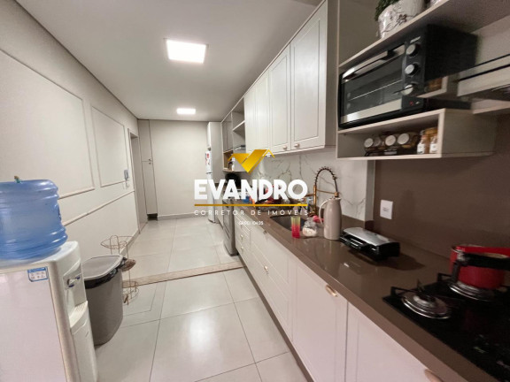Imagem Casa com 3 Quartos à Venda, 169 m² em Santa Rosa - Cuiabá Imagem Casa com 3 Quartos à Venda, 169 m² em Santa Rosa - Cuiabá