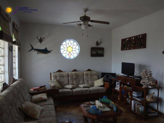 Imagem Casa com 3 Quartos à Venda, 200 m² em Indaiá - Bertioga Imagem Casa com 3 Quartos à Venda, 200 m² em Indaiá - Bertioga