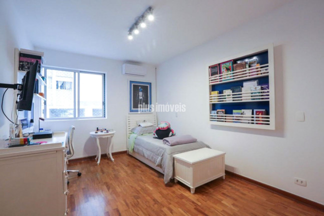 Imagem Apartamento com 3 Quartos à Venda, 170 m² em Itaim Bibi - São Paulo Imagem Apartamento com 3 Quartos à Venda, 170 m² em Itaim Bibi - São Paulo