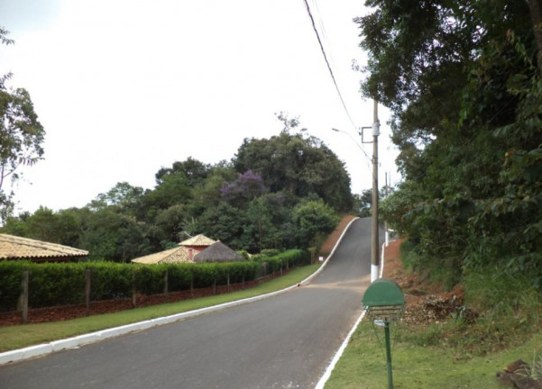 Imagem Casa de Condomínio com 3 Quartos à Venda, 300 m² em Condominio Jardins - Brumadinho Imagem Casa de Condomínio com 3 Quartos à Venda, 300 m² em Condominio Jardins - Brumadinho