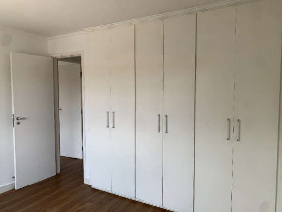Imagem Imóvel com 3 Quartos à Venda, 150 m² em Vila Nova Conceição - São Paulo
