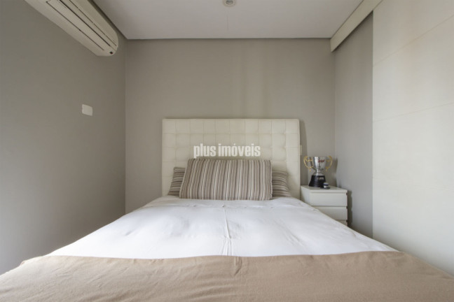 Imagem Apartamento com 3 Quartos à Venda, 373 m² em Real Parque - São Paulo Imagem Apartamento com 3 Quartos à Venda, 373 m² em Real Parque - São Paulo