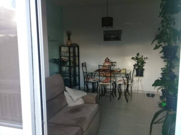 Imagem Apartamento com 2 Quartos à Venda, 64 m² em Vila São José - Taubaté