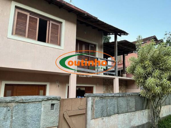 Imagem Casa com 3 Quartos à Venda, 146 m² em Agriões - Teresópolis Imagem Casa com 3 Quartos à Venda, 146 m² em Agriões - Teresópolis