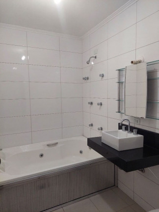 Imagem Imóvel com 3 Quartos à Venda, em Jardim Triana - São Paulo Imagem Imóvel com 3 Quartos à Venda, em Jardim Triana - São Paulo