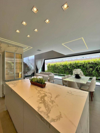 Imagem Casa com 5 Quartos à Venda, em Bertioga - Bertioga Imagem Casa com 5 Quartos à Venda, em Bertioga - Bertioga
