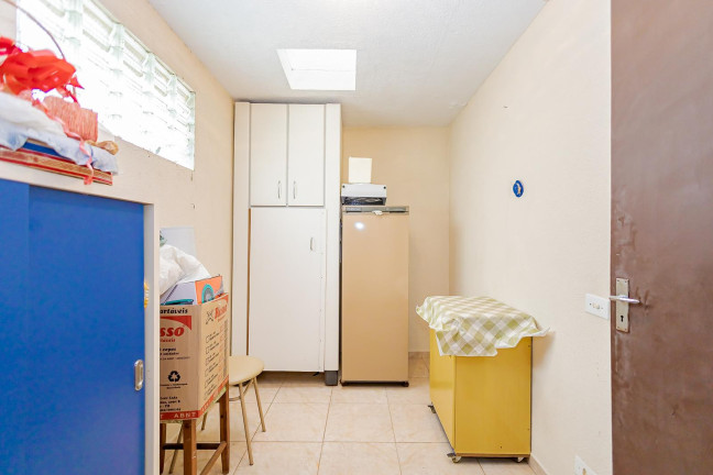 Imagem Casa com 4 Quartos à Venda, 271 m² em Santo Inácio - Curitiba Imagem Casa com 4 Quartos à Venda, 271 m² em Santo Inácio - Curitiba