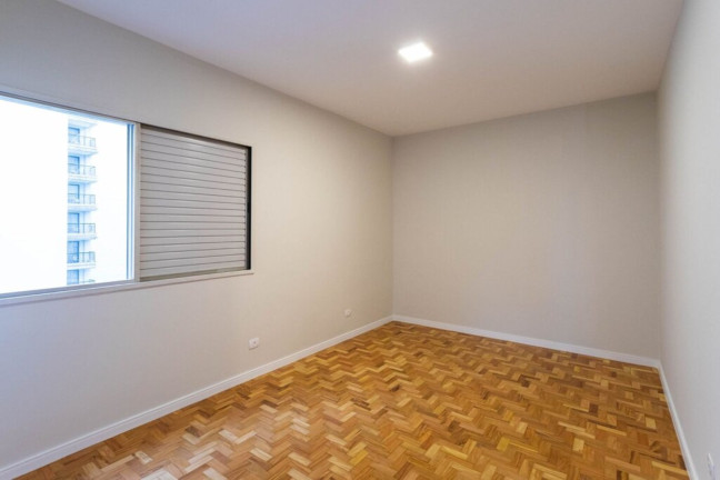 Imagem Apartamento com 3 Quartos à Venda, 195 m² em Jardim Paulistano - São Paulo