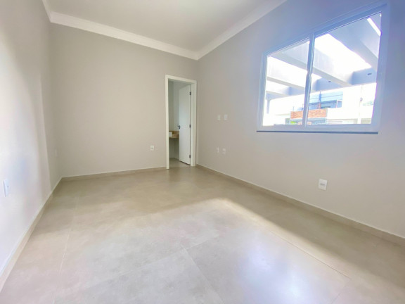 Imagem Casa com 3 Quartos à Venda, 250 m² em Forquilhas - São José