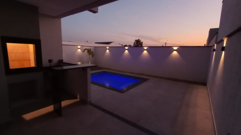 Imagem Casa com 3 Quartos à Venda, 218 m² em Aparecidinha - Sorocaba Imagem Casa com 3 Quartos à Venda, 218 m² em Aparecidinha - Sorocaba