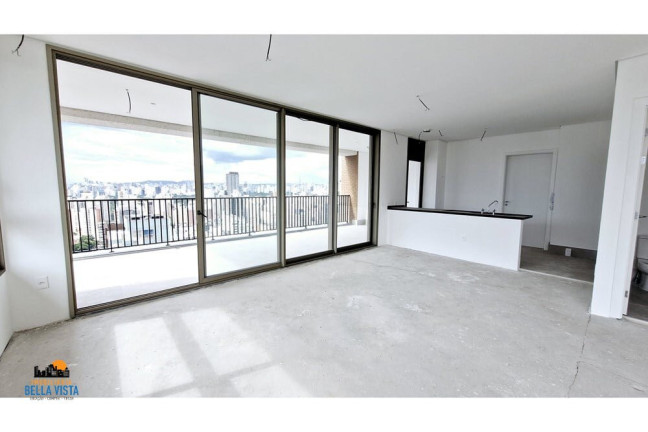 Apartamento com 3 Quartos à Venda,  em Vila Nova Conceição - São Paulo