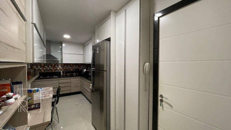 Imagem Apartamento com 4 Quartos à Venda, 170 m² em Praia Da Costa - Vila Velha Imagem Apartamento com 4 Quartos à Venda, 170 m² em Praia Da Costa - Vila Velha