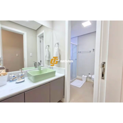 Imagem Apartamento com 4 Quartos para Alugar, em Centro - Balneário Camboriú Imagem Apartamento com 4 Quartos para Alugar, em Centro - Balneário Camboriú