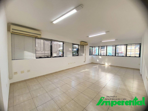 Imagem Sala Comercial à Venda, 66 m² em Gonzaga - Santos