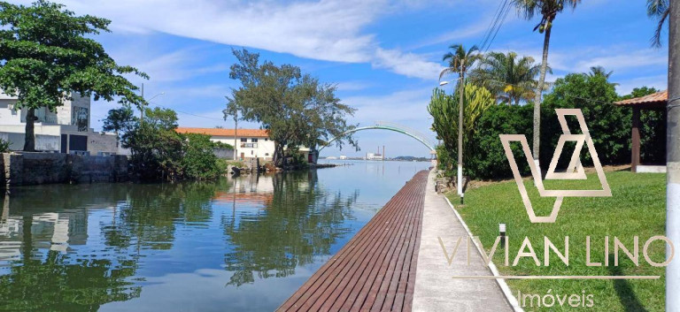 Imagem Casa com 3 Quartos à Venda, 120 m² em Palmeiras - Cabo Frio Imagem Casa com 3 Quartos à Venda, 120 m² em Palmeiras - Cabo Frio