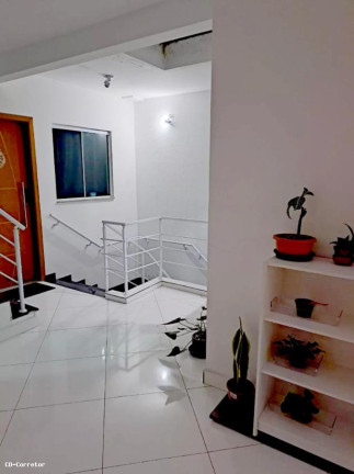 Imagem Apartamento com 2 Quartos à Venda, 52 m² em Jardim Utinga - Santo André