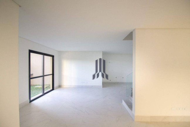 Imagem Sobrado com 4 Quartos à Venda, 130 m² em Portão - Curitiba Imagem Sobrado com 4 Quartos à Venda, 130 m² em Portão - Curitiba
