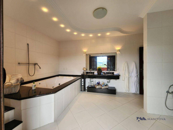 Casa com 5 Quartos à Venda, 640 m² em Velha - Blumenau