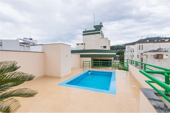 Imagem Imóvel com 3 Quartos à Venda, em Agronômica - Florianópolis Imagem Imóvel com 3 Quartos à Venda, em Agronômica - Florianópolis