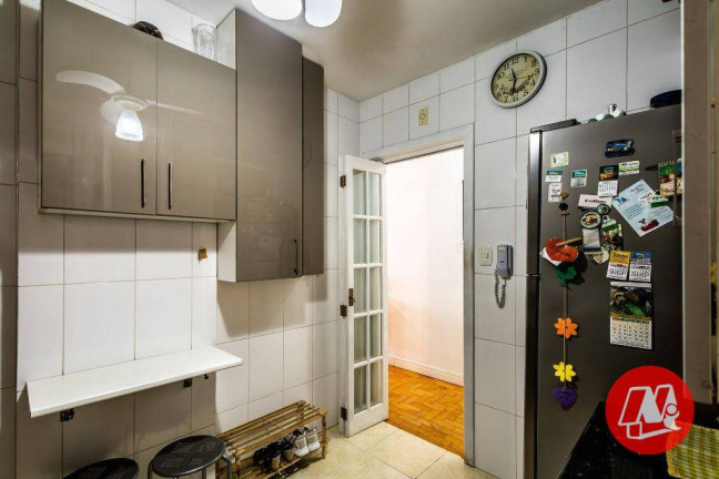 Imagem Apartamento com 3 Quartos à Venda, 95 m² em Centro Histórico - Porto Alegre Imagem Apartamento com 3 Quartos à Venda, 95 m² em Centro Histórico - Porto Alegre