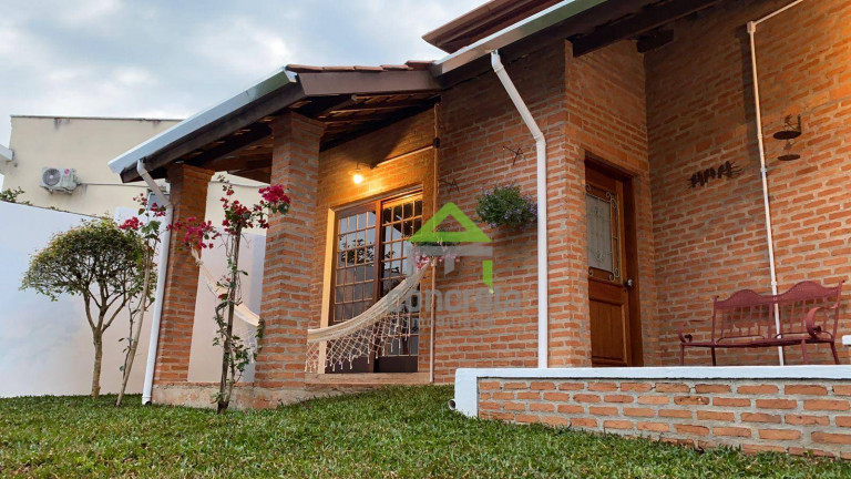 Imagem Casa de Condomínio com 3 Quartos à Venda, 220 m² em Granja Viana - Cotia Imagem Casa de Condomínio com 3 Quartos à Venda, 220 m² em Granja Viana - Cotia