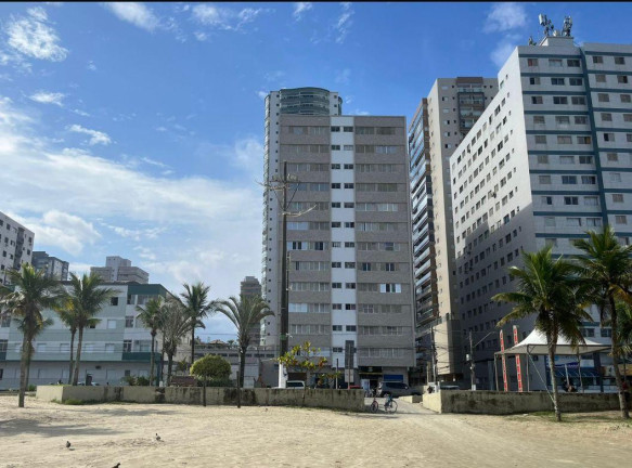 Imagem Kitnet à Venda, 38 m² em Tupi - Praia Grande Imagem Kitnet à Venda, 38 m² em Tupi - Praia Grande