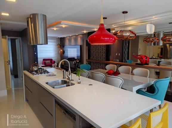 Imagem Apartamento com 3 Quartos à Venda, 116 m² em Pioneiros - Balneário Camboriú