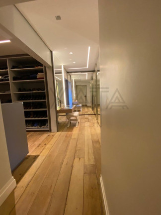 Imagem Imóvel com 3 Quartos à Venda, 360 m² em Real Parque - São Paulo Imagem Imóvel com 3 Quartos à Venda, 360 m² em Real Parque - São Paulo
