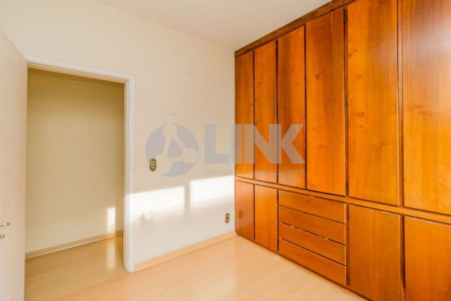Imagem Apartamento com 3 Quartos à Venda, 127 m² em Moinhos De Vento - Porto Alegre