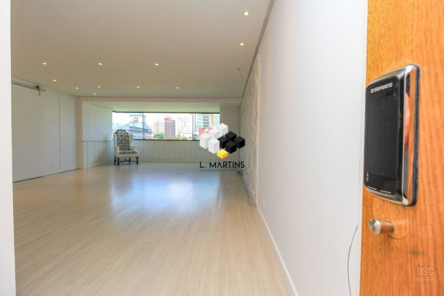 Apartamento com 3 Quartos à Venda, 120 m² em Moinhos De Vento - Porto Alegre