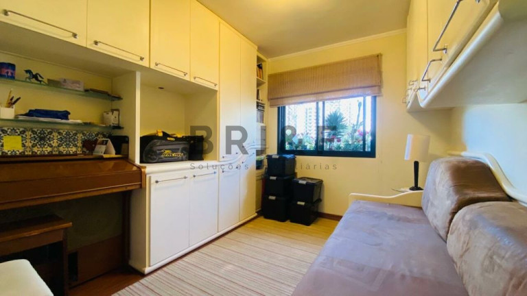Imagem Apartamento com 3 Quartos à Venda, 125 m² em Moema - São Paulo Imagem Apartamento com 3 Quartos à Venda, 125 m² em Moema - São Paulo