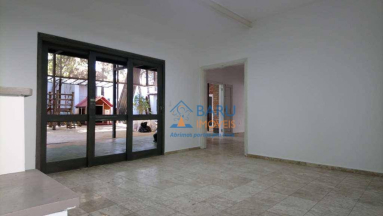 Imagem Casa à Venda ou Locação, 257 m² em Vila Santo Antonio De Carapicuiba - Cotia Imagem Casa à Venda ou Locação, 257 m² em Vila Santo Antonio De Carapicuiba - Cotia