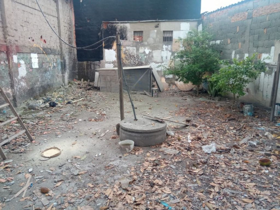 Imagem Terreno à Venda, 1.060 m² em Vila Amorim - Suzano Imagem Terreno à Venda, 1.060 m² em Vila Amorim - Suzano