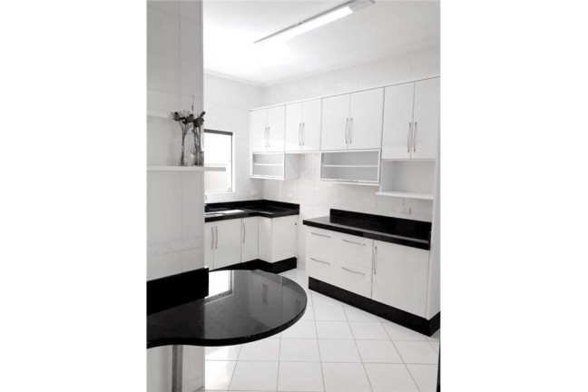 Imagem Casa com 3 Quartos à Venda, em Saúde - São Paulo Imagem Casa com 3 Quartos à Venda, em Saúde - São Paulo