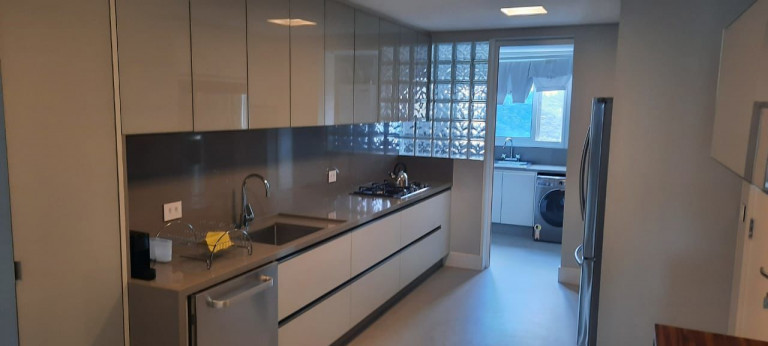 Imagem Cobertura com 5 Quartos à Venda, 610 m² em Praia Brava - Itajaí