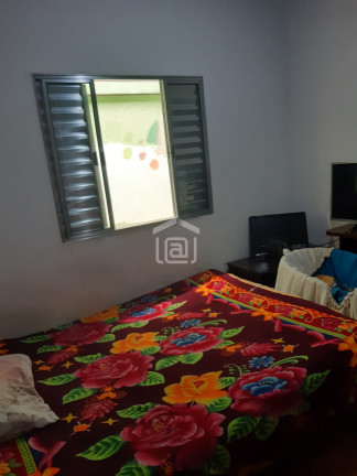 Imagem Casa com 4 Quartos à Venda, 129 m² em Jardim Kennedy - Poços De Caldas Imagem Casa com 4 Quartos à Venda, 129 m² em Jardim Kennedy - Poços De Caldas